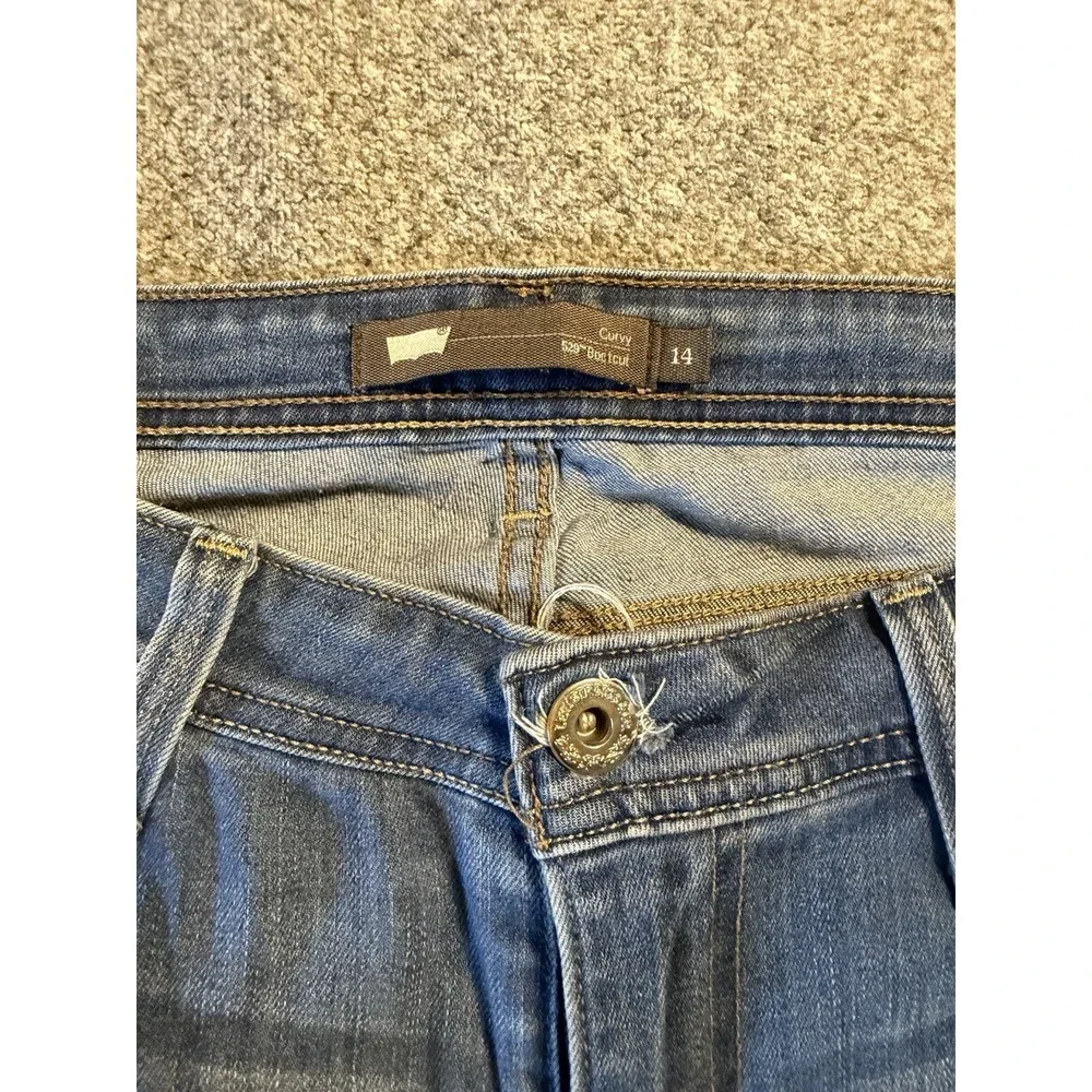 Levis 529 Jeans Womens 32 Blue Curvy Bootcut  Dark Wash Denim Mid Rise